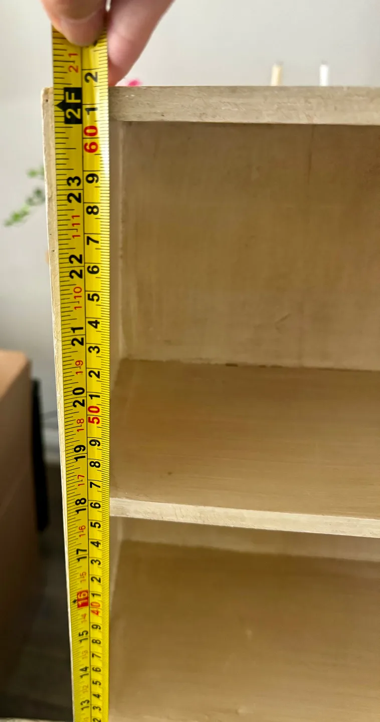 Open shelf medicine cabinet image indicator(4)