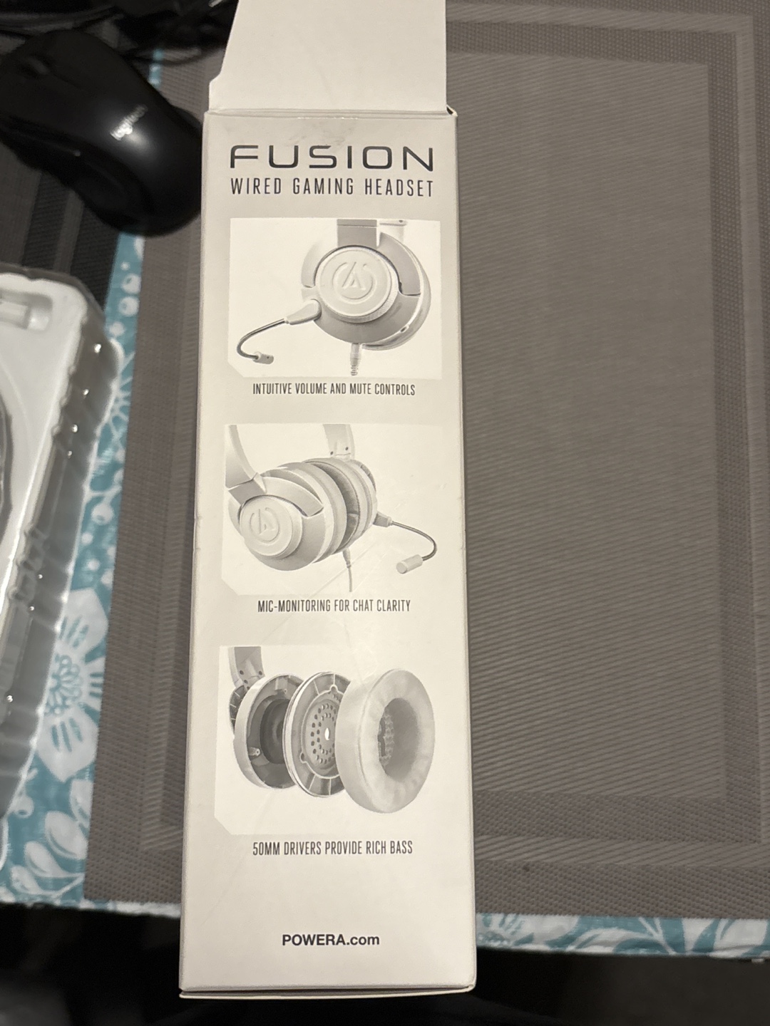 PowerA Fusion Wired Gaming Headset - White - photo 3
