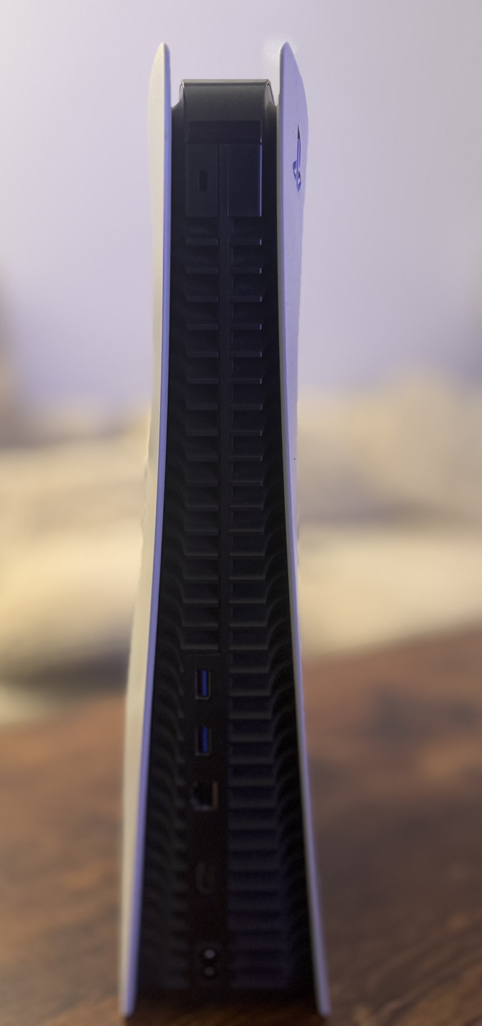 PS5 Console - Disc Edition - photo 2