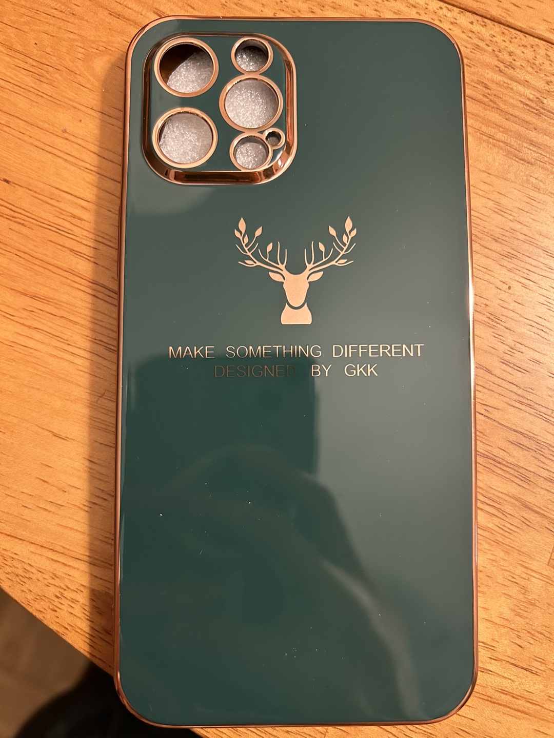 Christmasy Green Deer Design iPhone 12 Pro Max case - photo 2
