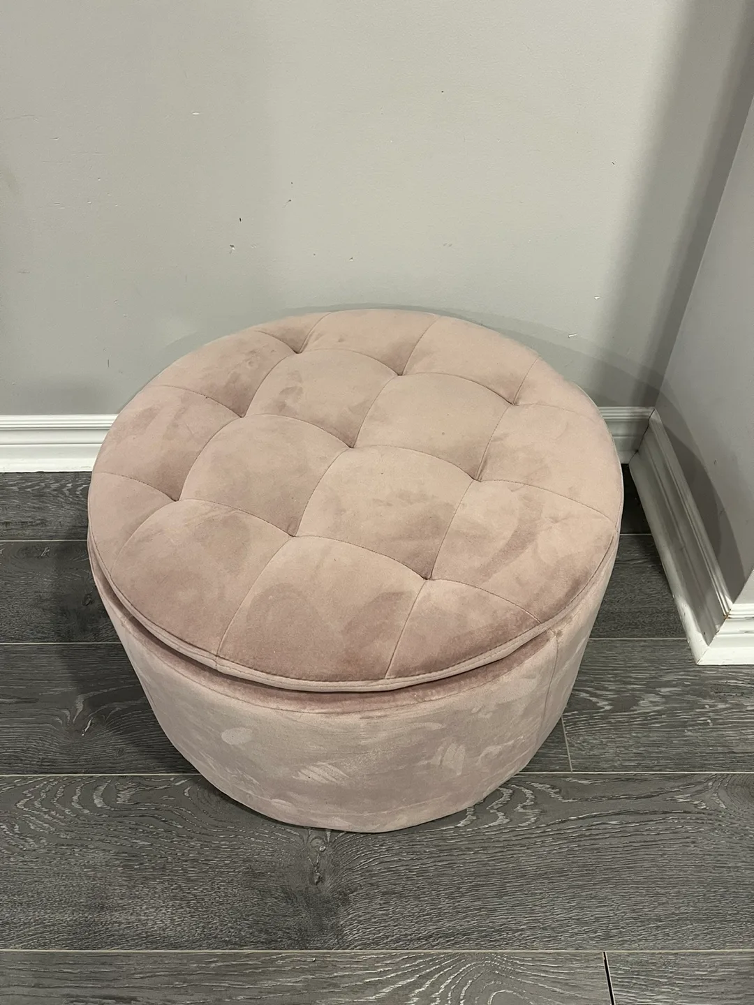 Pink Velvet & Tufted Storage Ottoman image indicator(2)