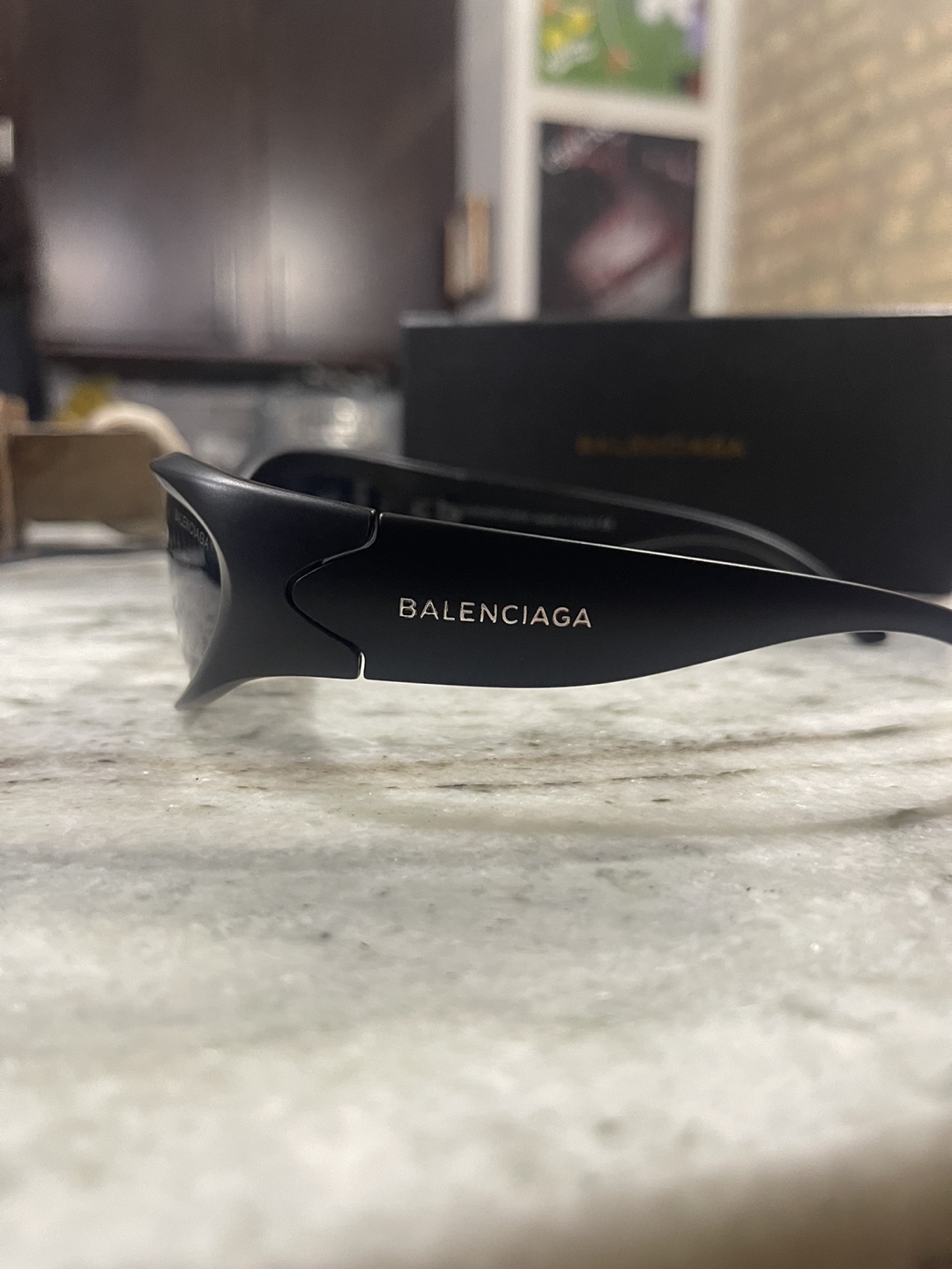 Balenciaga Sunglasses - photo 4