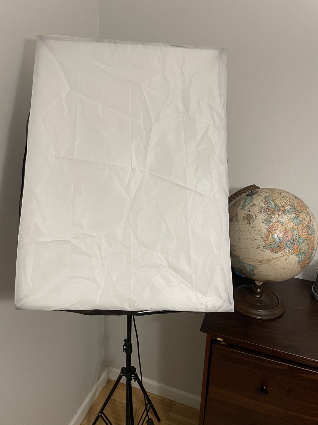 Mountdog Softbox Photography Lighting Kit