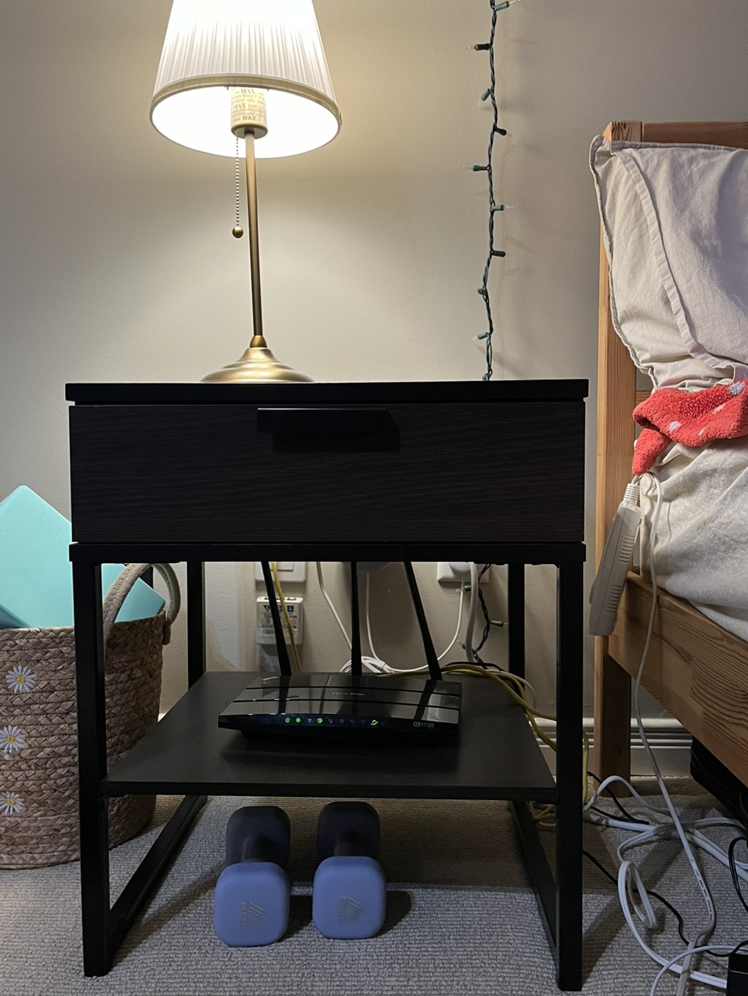 Dark brown Nightstand with Drawer