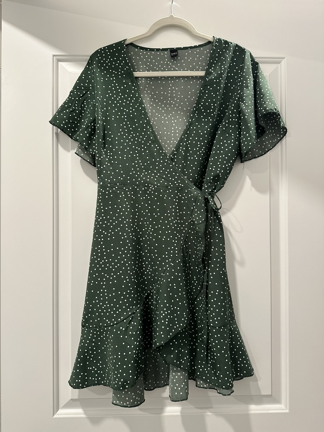 Green polka dot wrap dress - photo 2