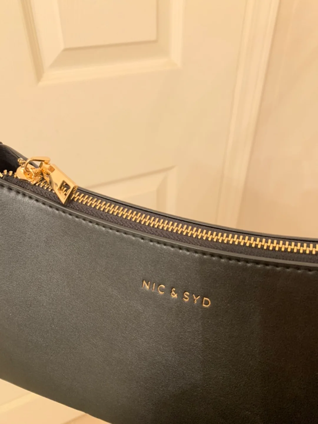 Nic & Syd Luna Handbag image indicator(5)