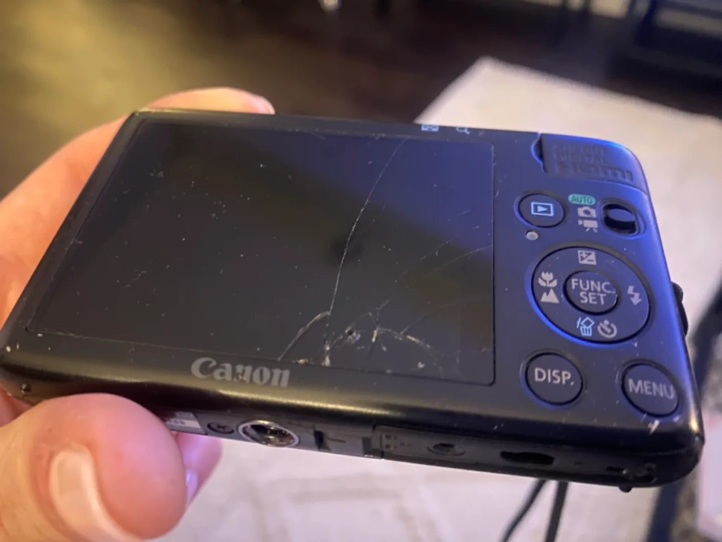 Canon PowerShot SD1400 IS Digital Elph Camera image indicator(2)