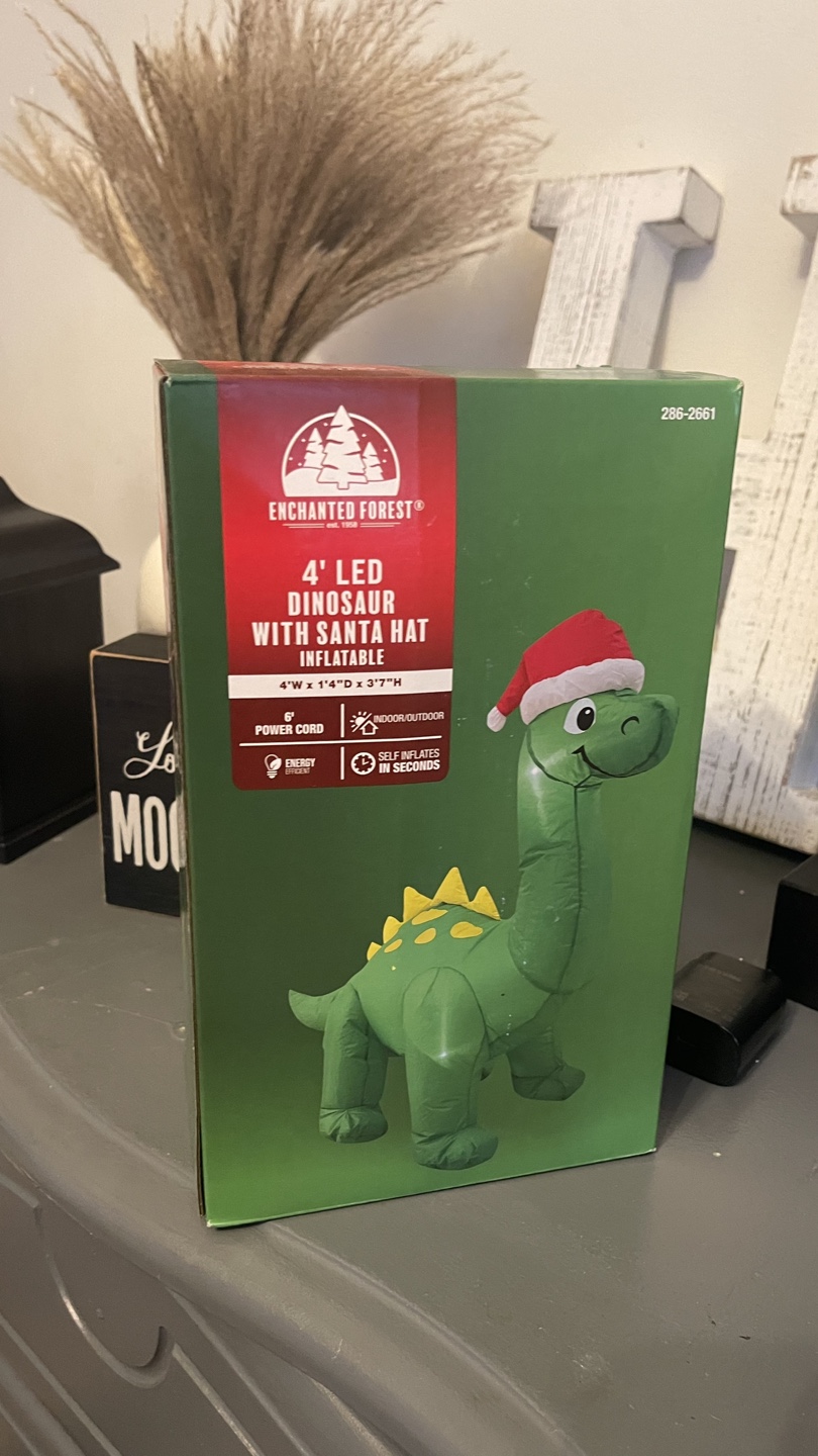 New 4' LED Christmas Inflatable( 📦 $25 per box )more pictures - photo 5