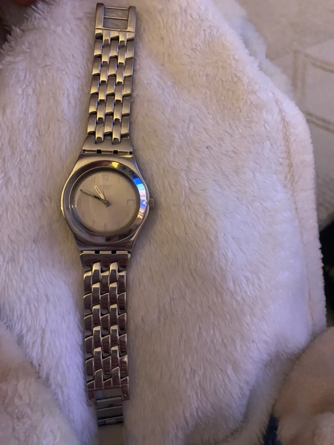 Swatch Irony Stainless Steel Women’s Watch- V8 Watch (SR626SW) image indicator(2)