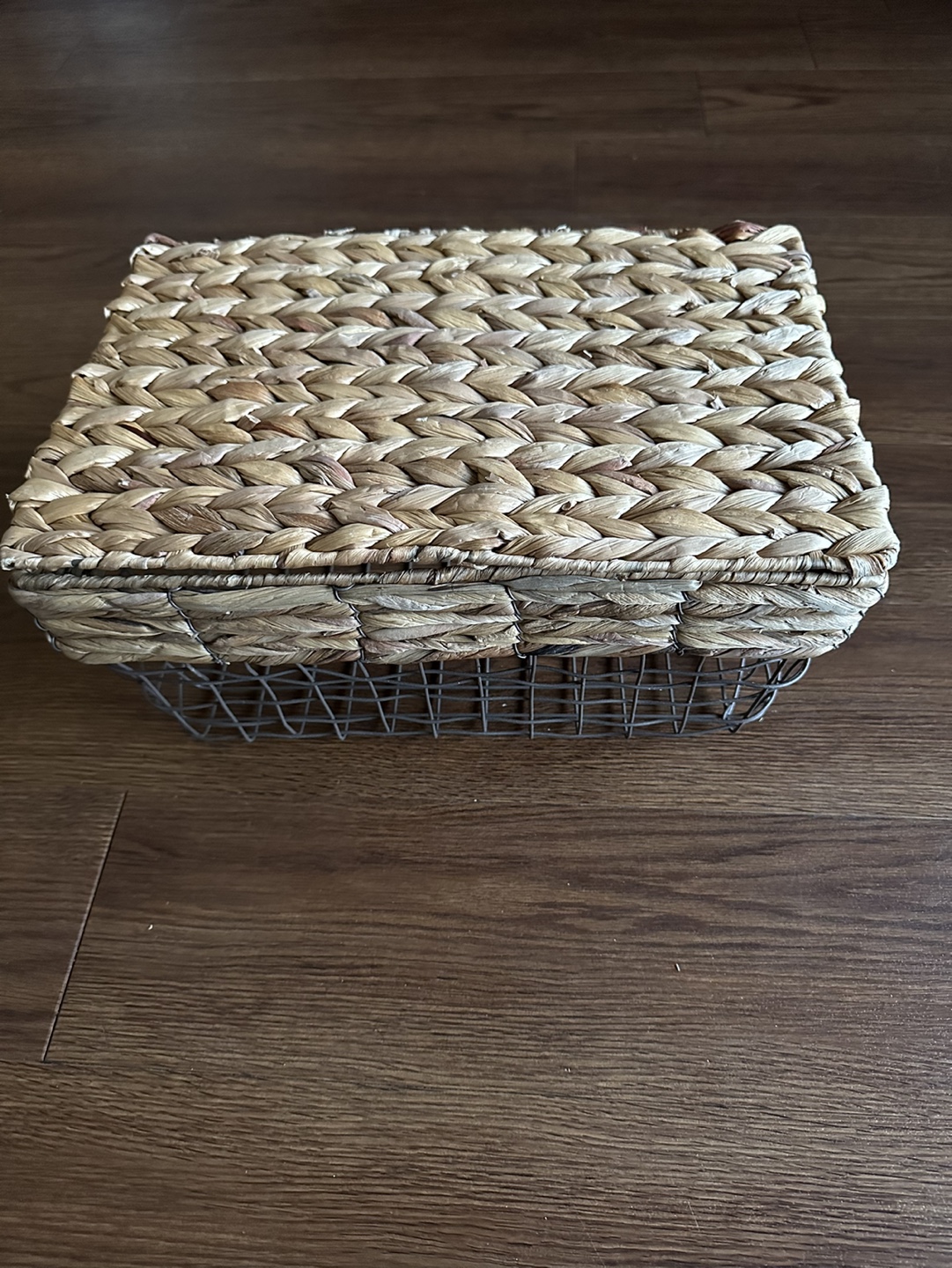 Seagrass Storage Basket with Lid