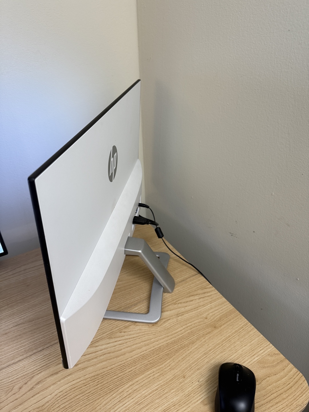 HP 22 inch Monitor (22er) - photo 2