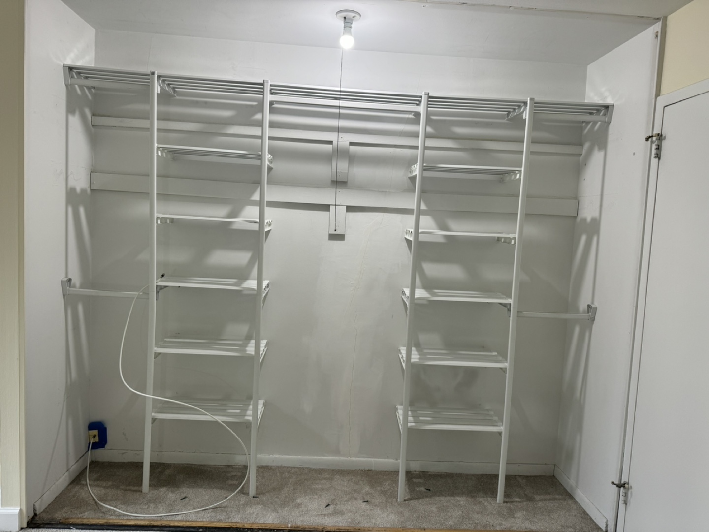 Closet System - photo 3