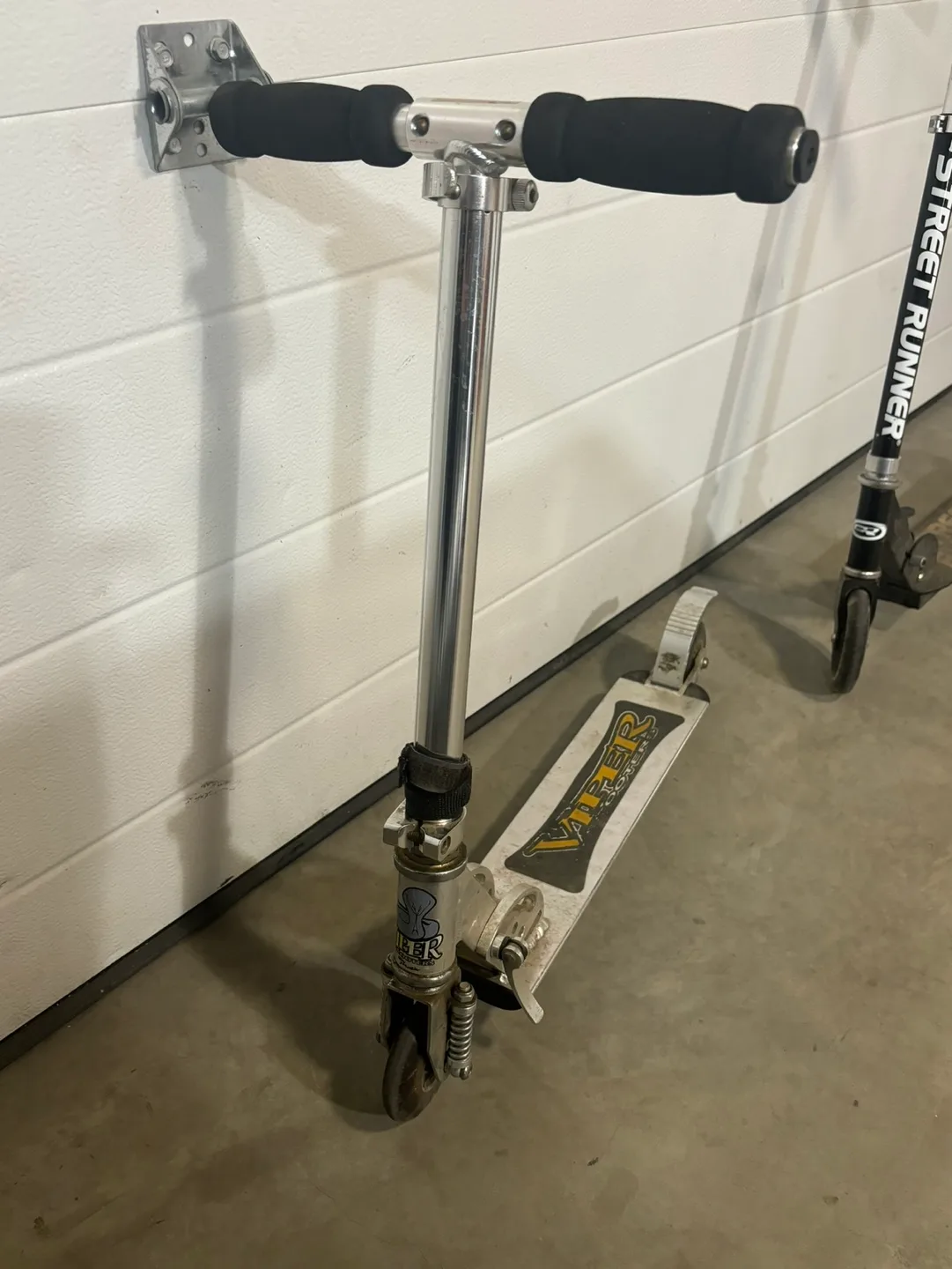 Street Runner Viper Scooter image indicator(3)