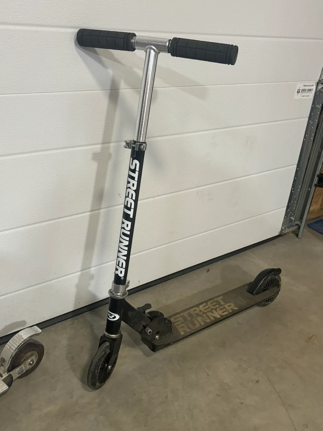 Street Runner Viper Scooter