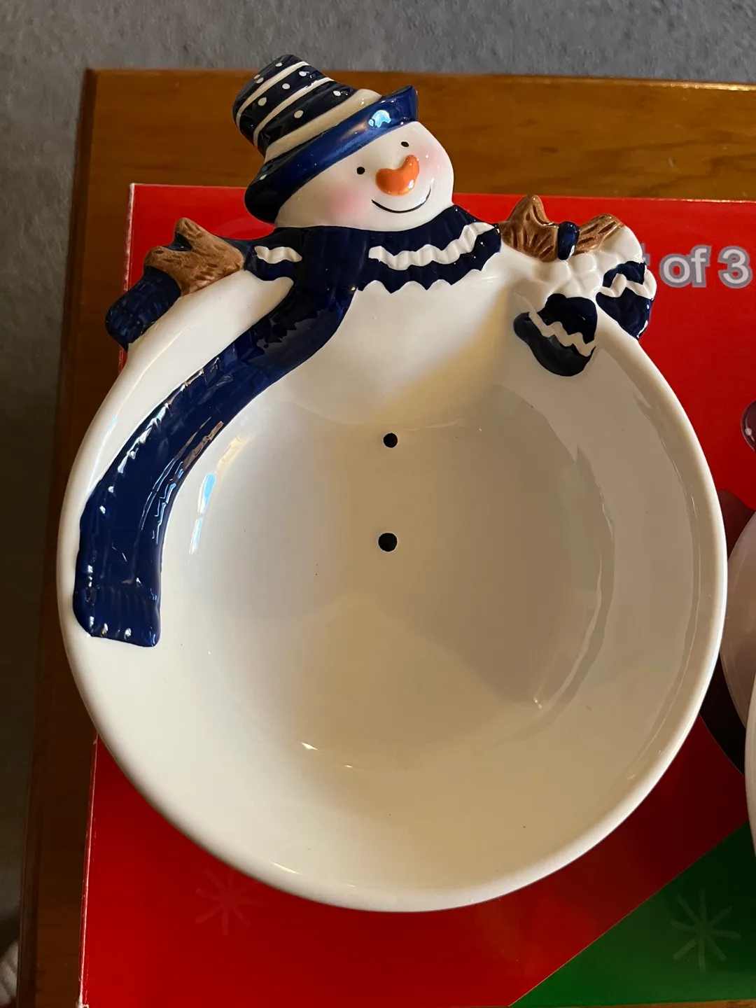 Set of 3 Snowman Bowls image indicator(4)