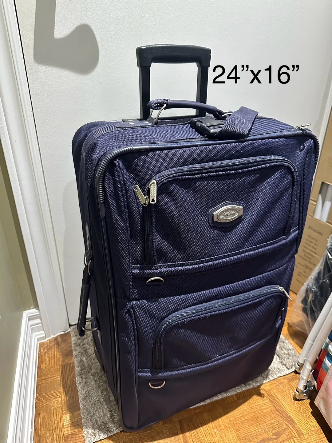 Carry on/Luggage bags image indicator(5)