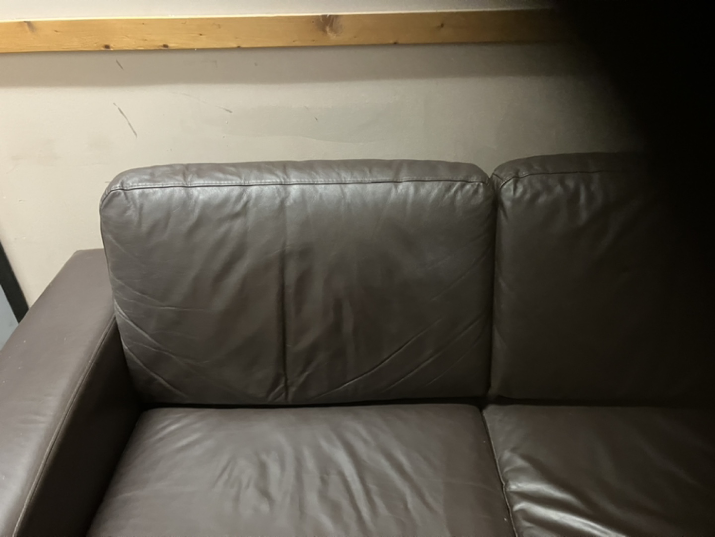 Leather Loveseat - photo 3