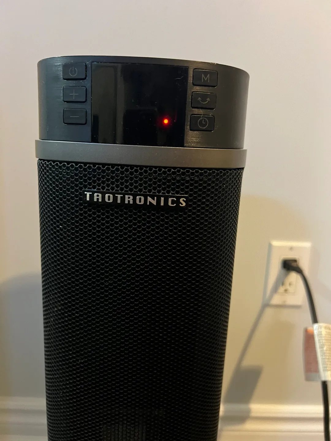 Taotronics 18" 1500W Electric Space Heater image indicator(2)