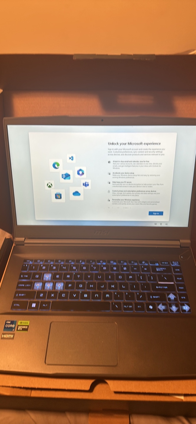 MSI Thin 15 Gaming Laptop