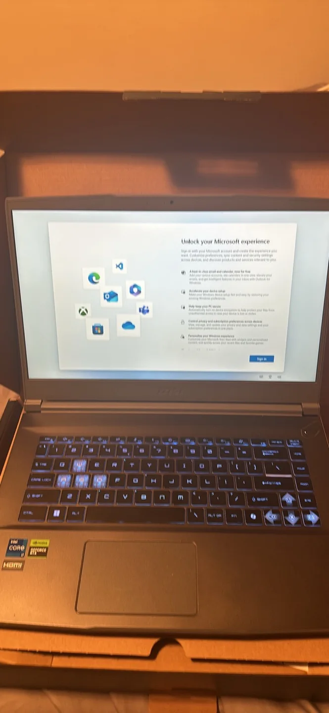 MSI Thin 15 Gaming Laptop