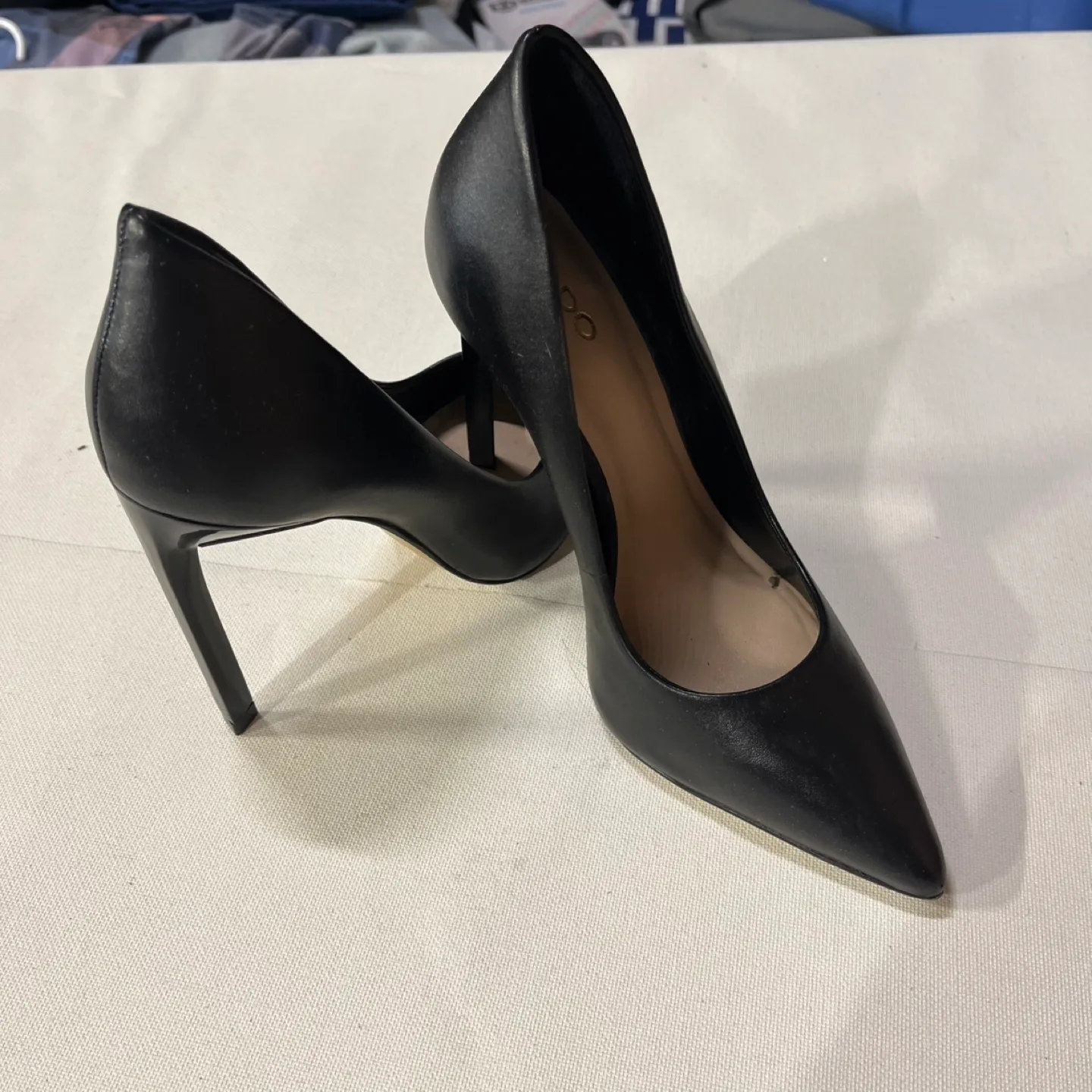 ALDO Black Pointed Toe Heels image indicator(7)