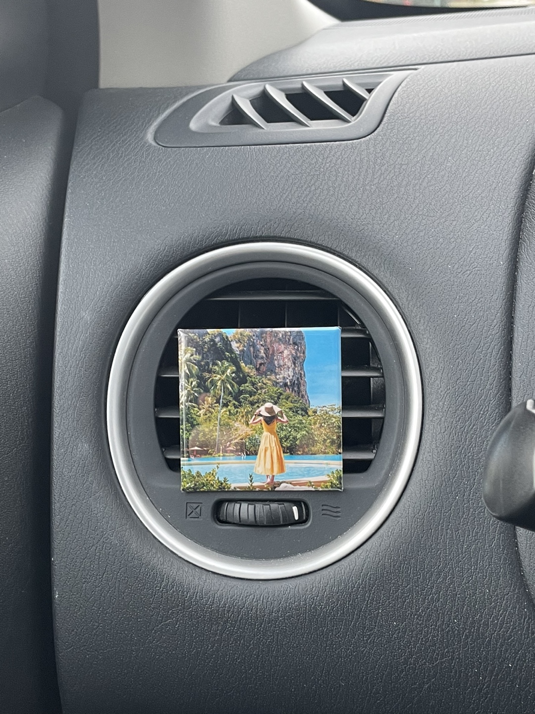 Car vent clip - photo 4