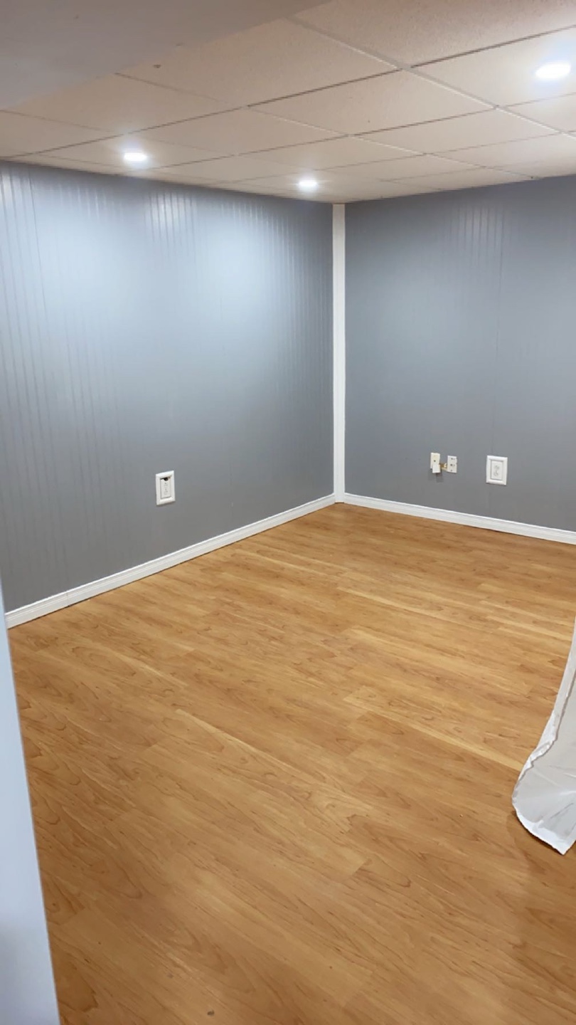 Basement Apartment for Rent - photo 4