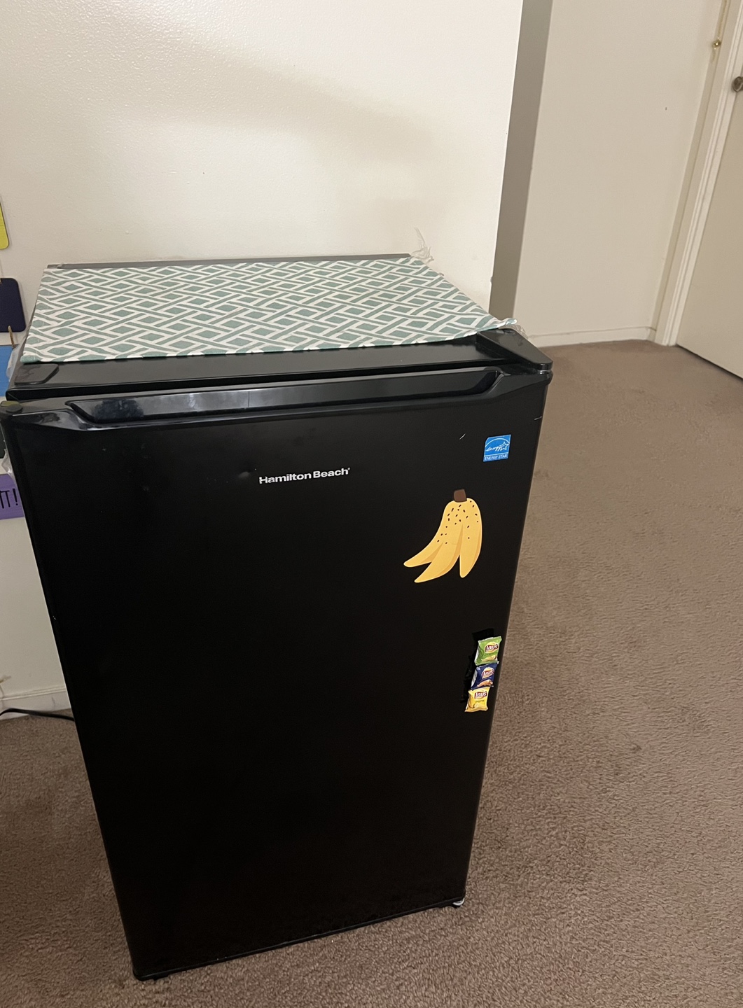 Hamilton Beach Mini Fridge