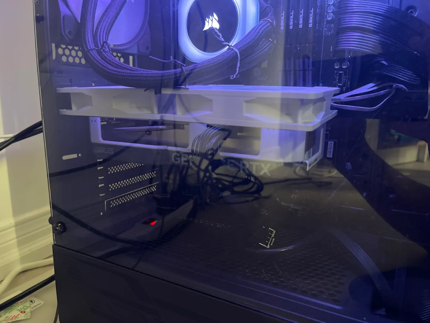 ASUS GeForce RTX 4060 Dual OC 8GB GDDR6 Graphics Card image indicator(4)