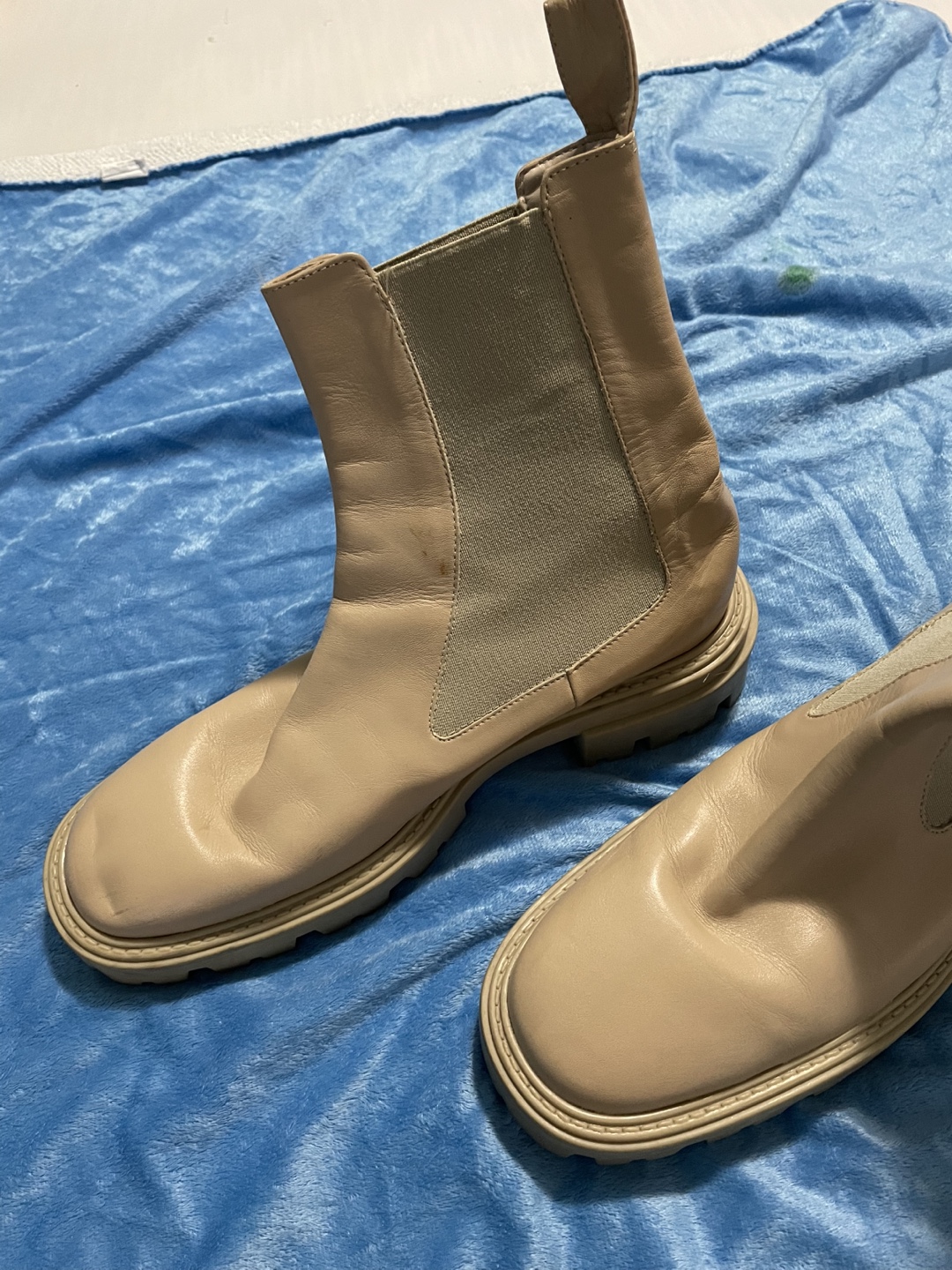 Beige Chelsea Boots