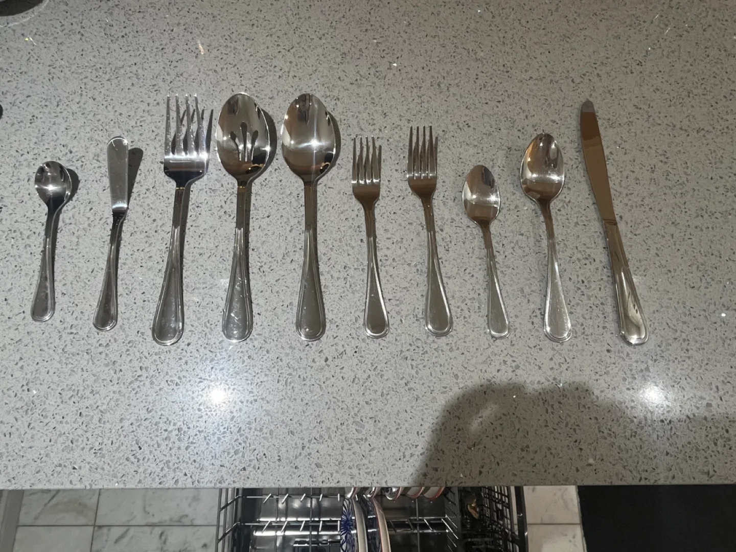 45 piece flatware thumbnail