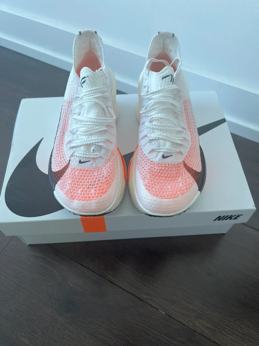 Nike ALPHAFLY NEXT% 3 PROTO Woman's Size 7 FD8357-100 image indicator(2)