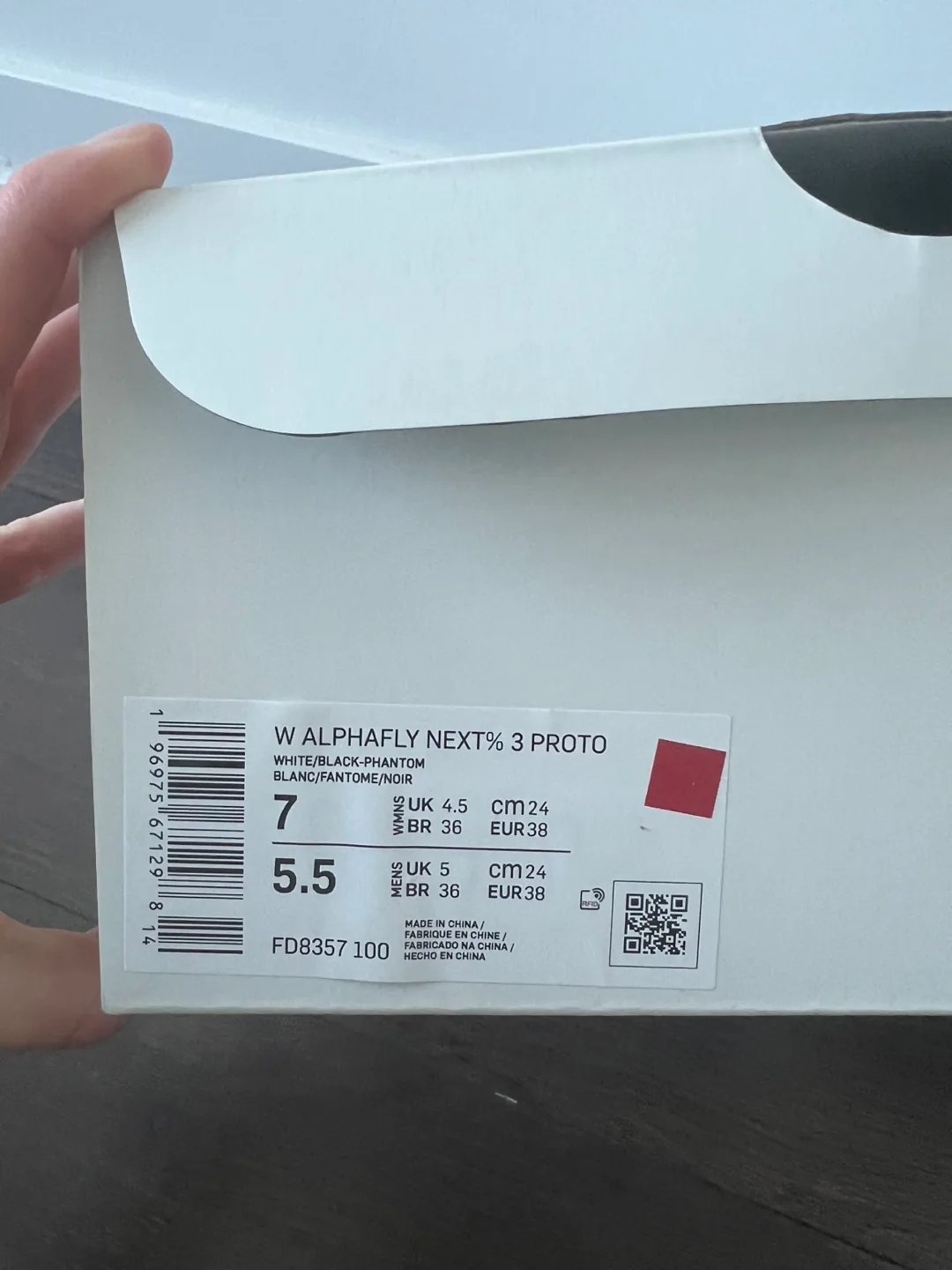 Nike ALPHAFLY NEXT% 3 PROTO Woman's Size 7 FD8357-100 image indicator(9)