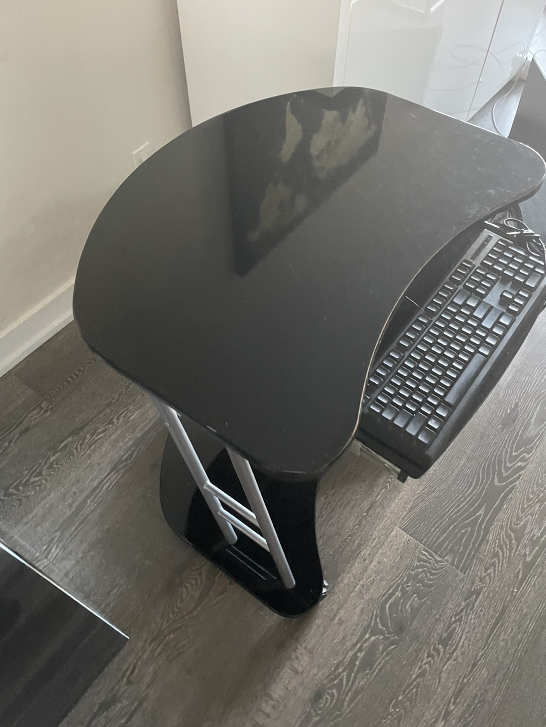 Black Computer Desk with Keyboard Tray - photo 3