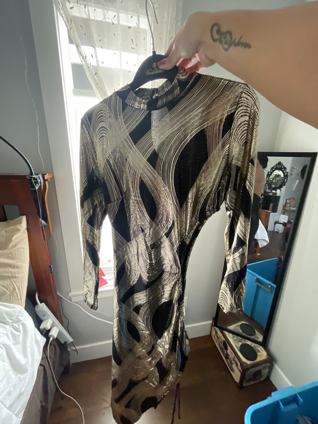 Black and Gold Long Sleeve Dress - photo 2