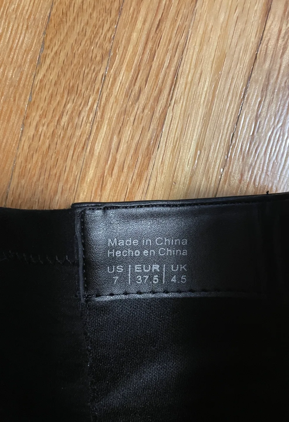 Black Ankle Boots Size 7 image indicator(7)