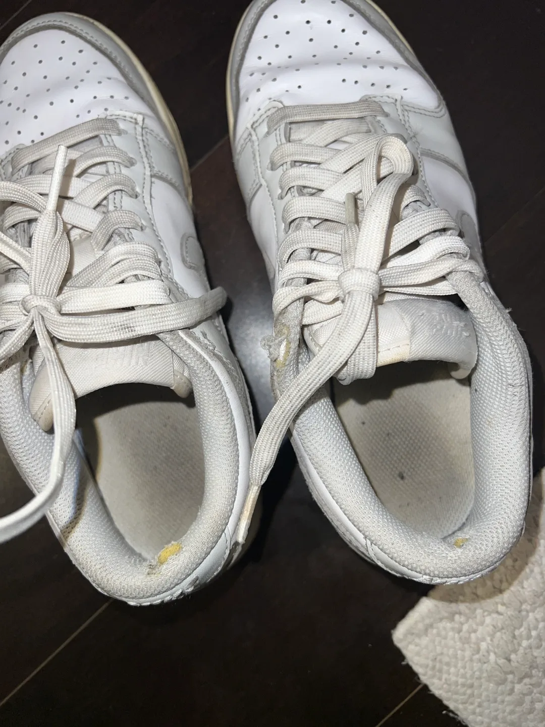 Nike Dunk Low “Photon Dust” image indicator(5)