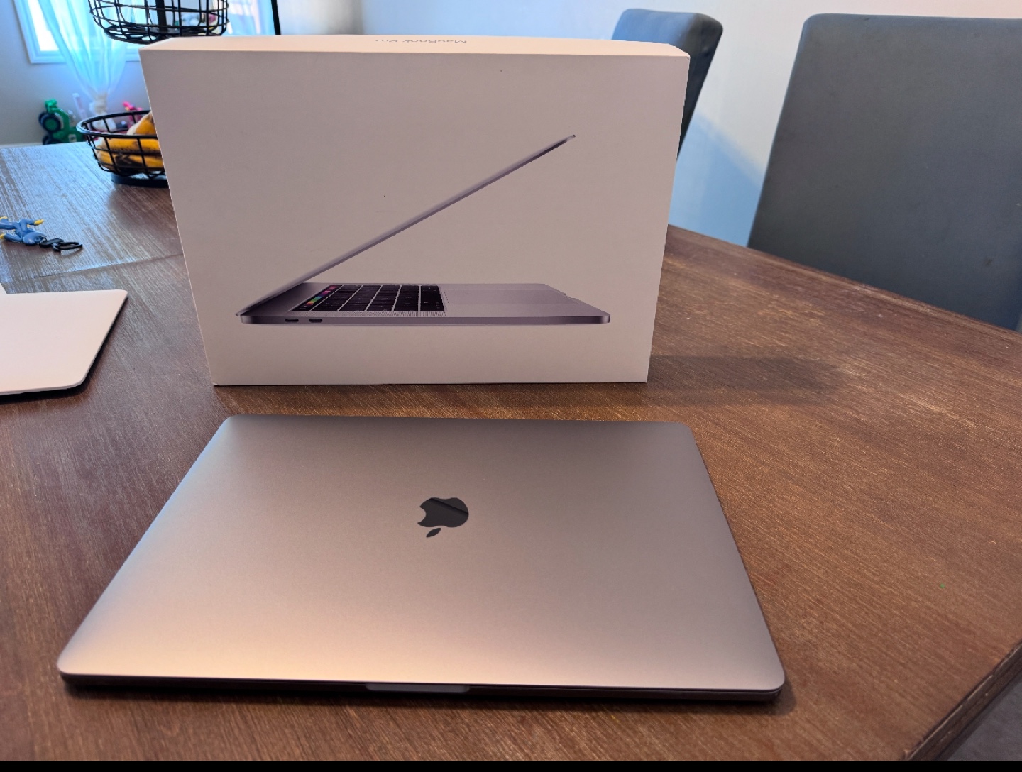 MacBook Pro 15” (2018) - photo 2