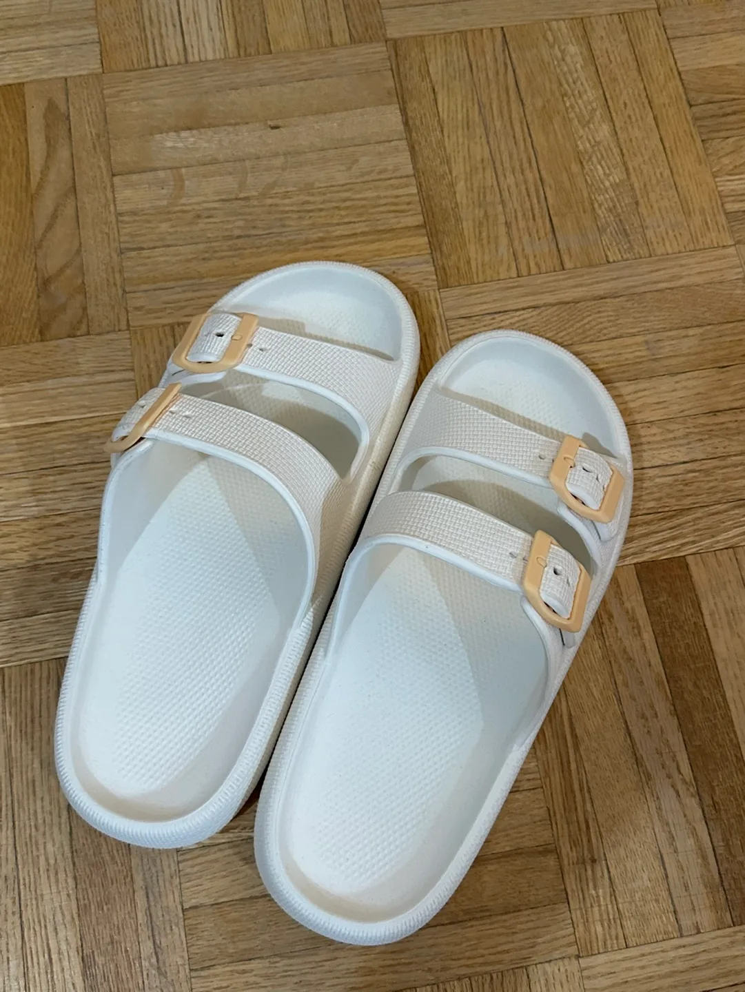 White Buckle Slides thumbnail