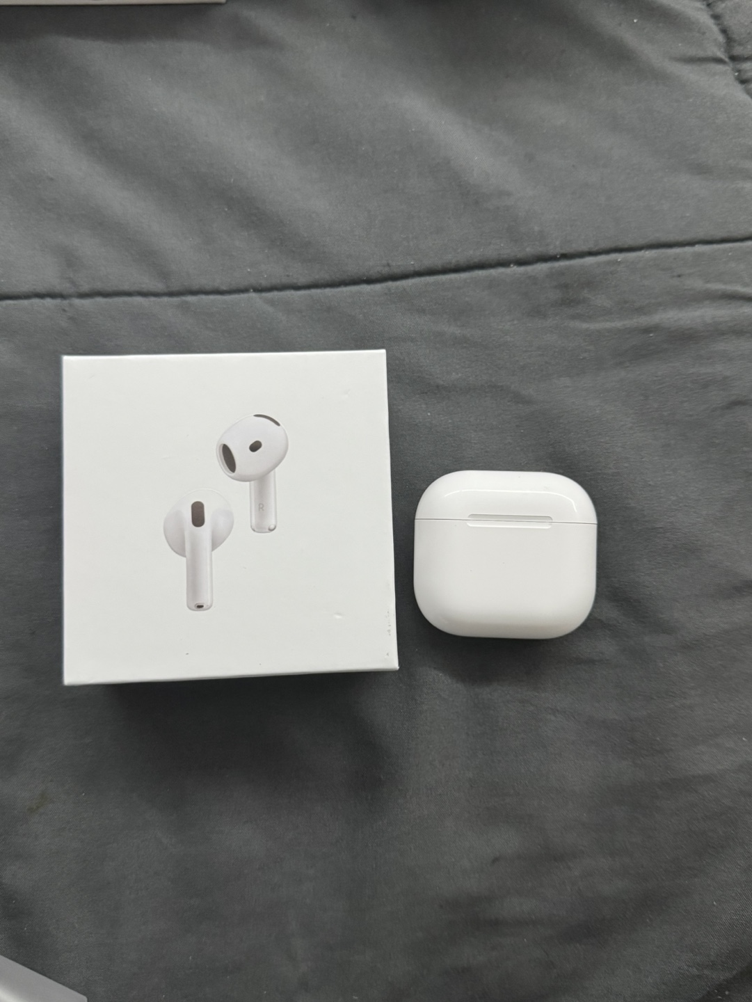 Apple AirPods 4 with Charging Case - Active Noise Cancellation - photo 3
