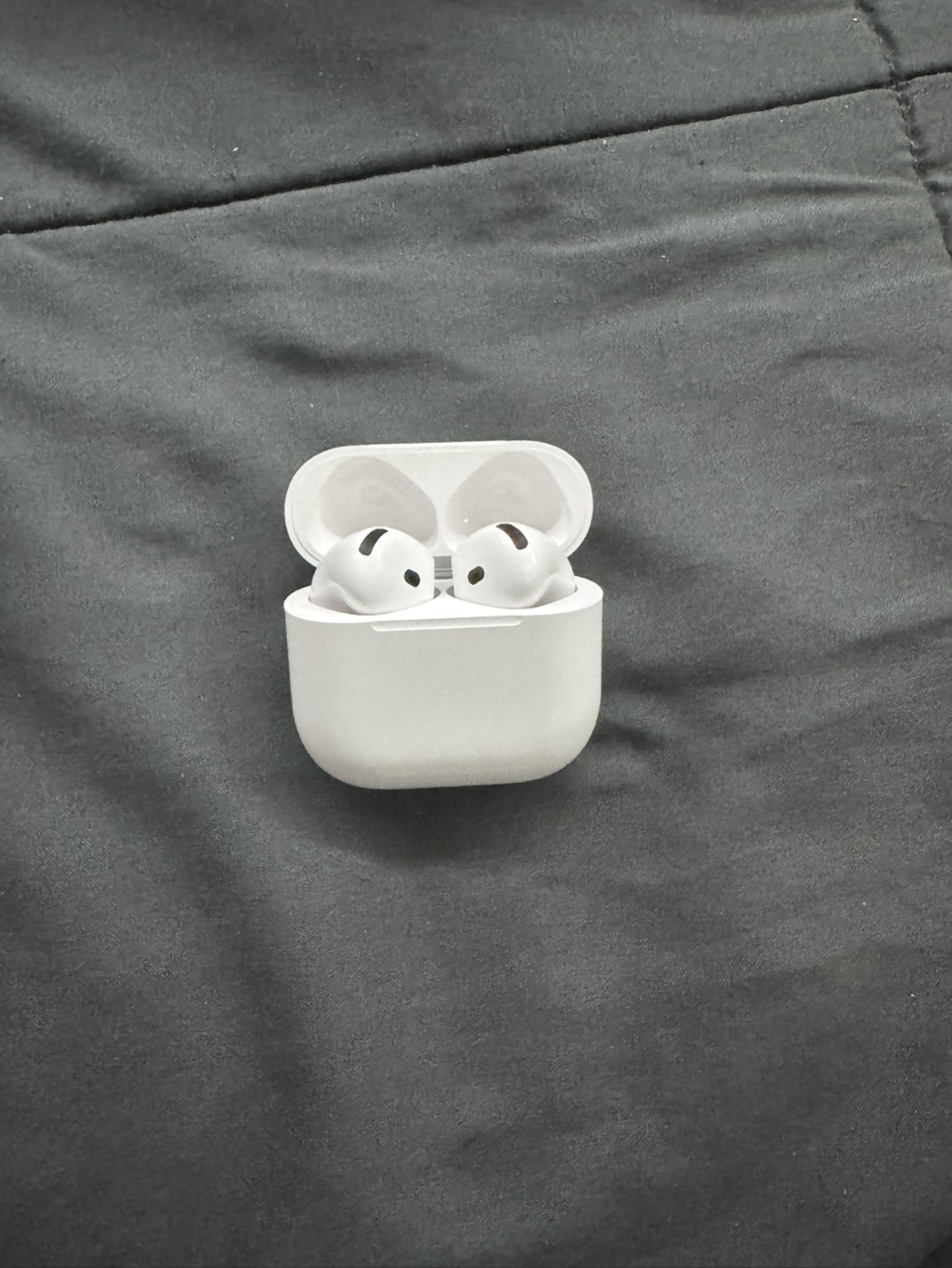 Apple AirPods 4 with Charging Case - Active Noise Cancellation - photo 5