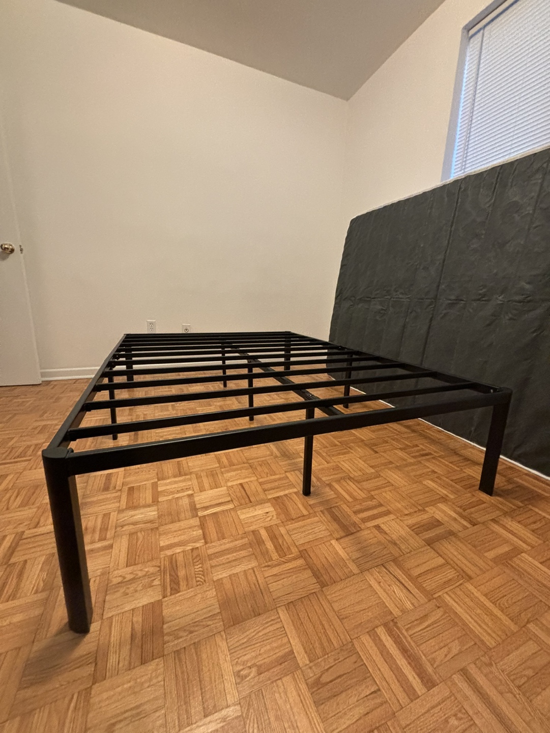Double size Metal Bed Frame + mattress - photo 2