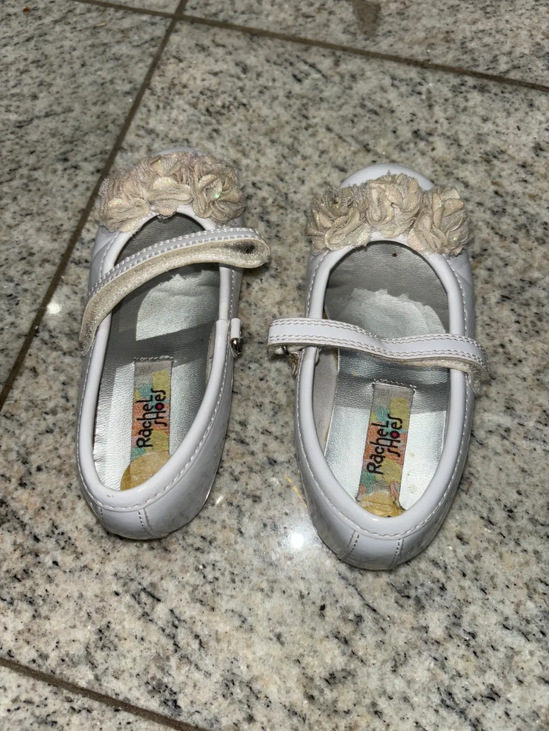 White Toddler Girl's Dress Shoes #FreeCycle image indicator(2)