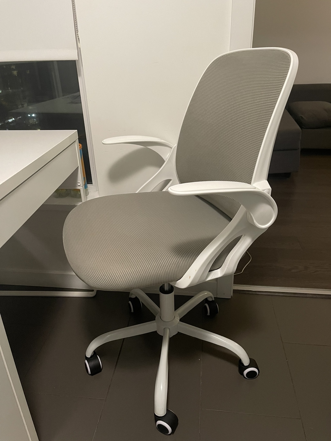 Office chair with white frame