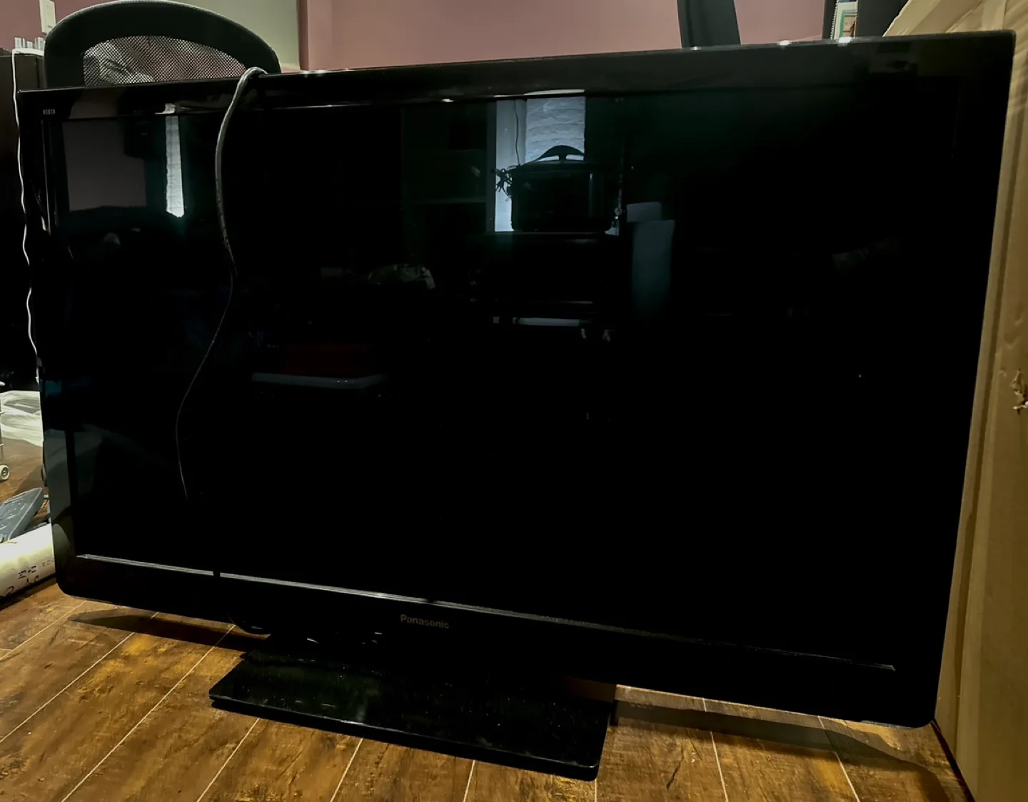 Panasonic Plasma TV 46” image indicator(2)