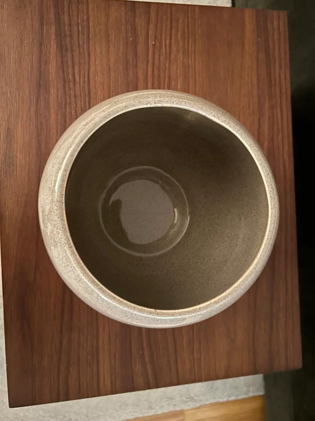 Small flower pot. image indicator(2)