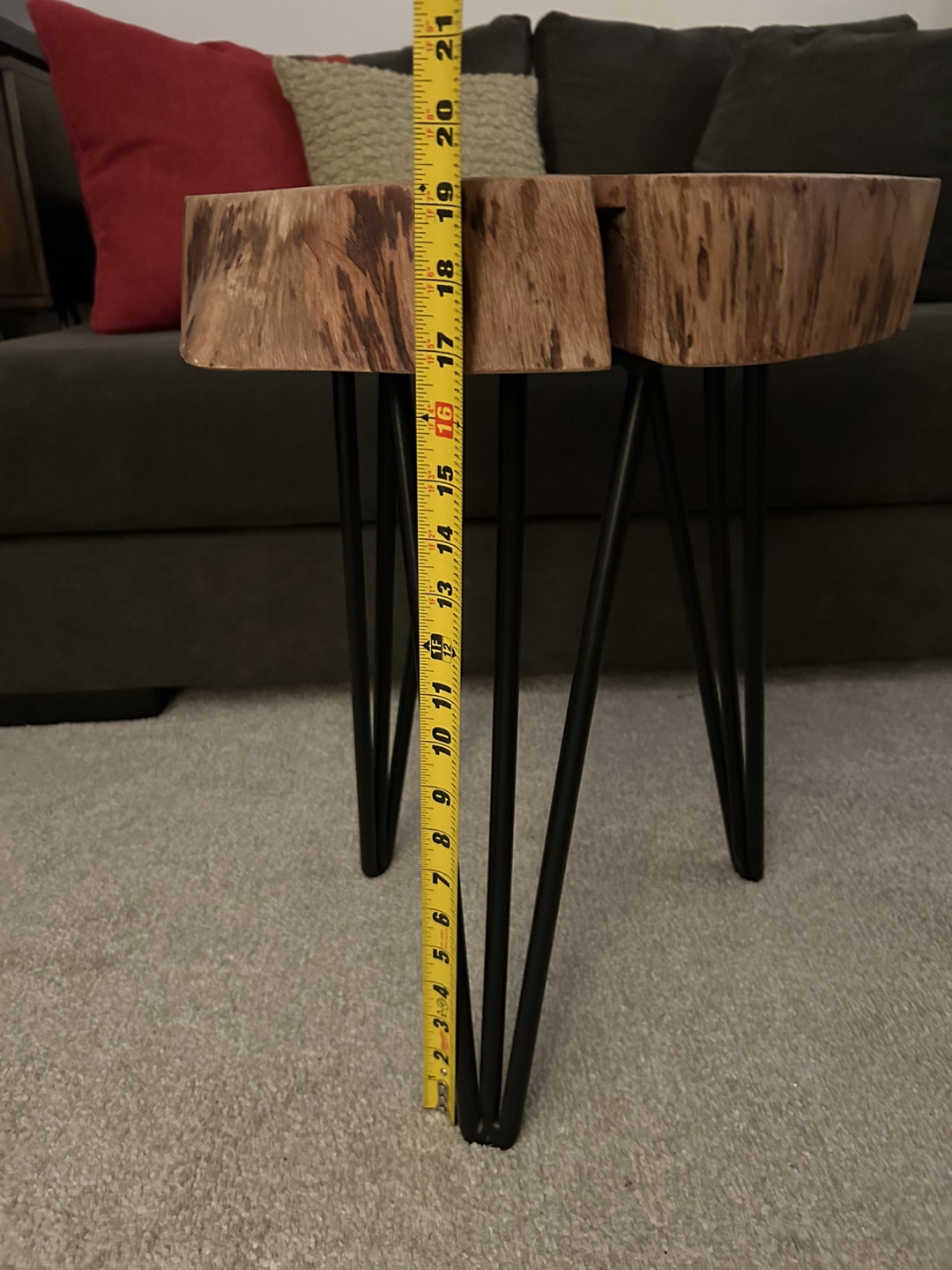 Solid wood-top side table - photo 4