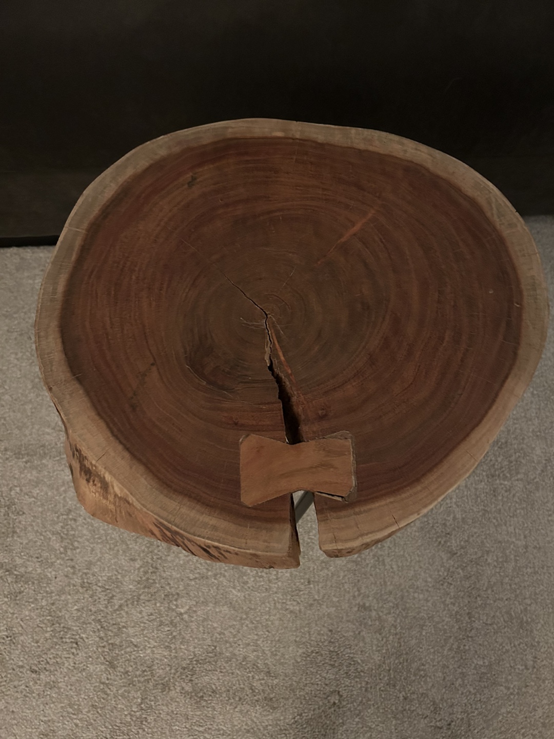 Solid wood-top side table - photo 2