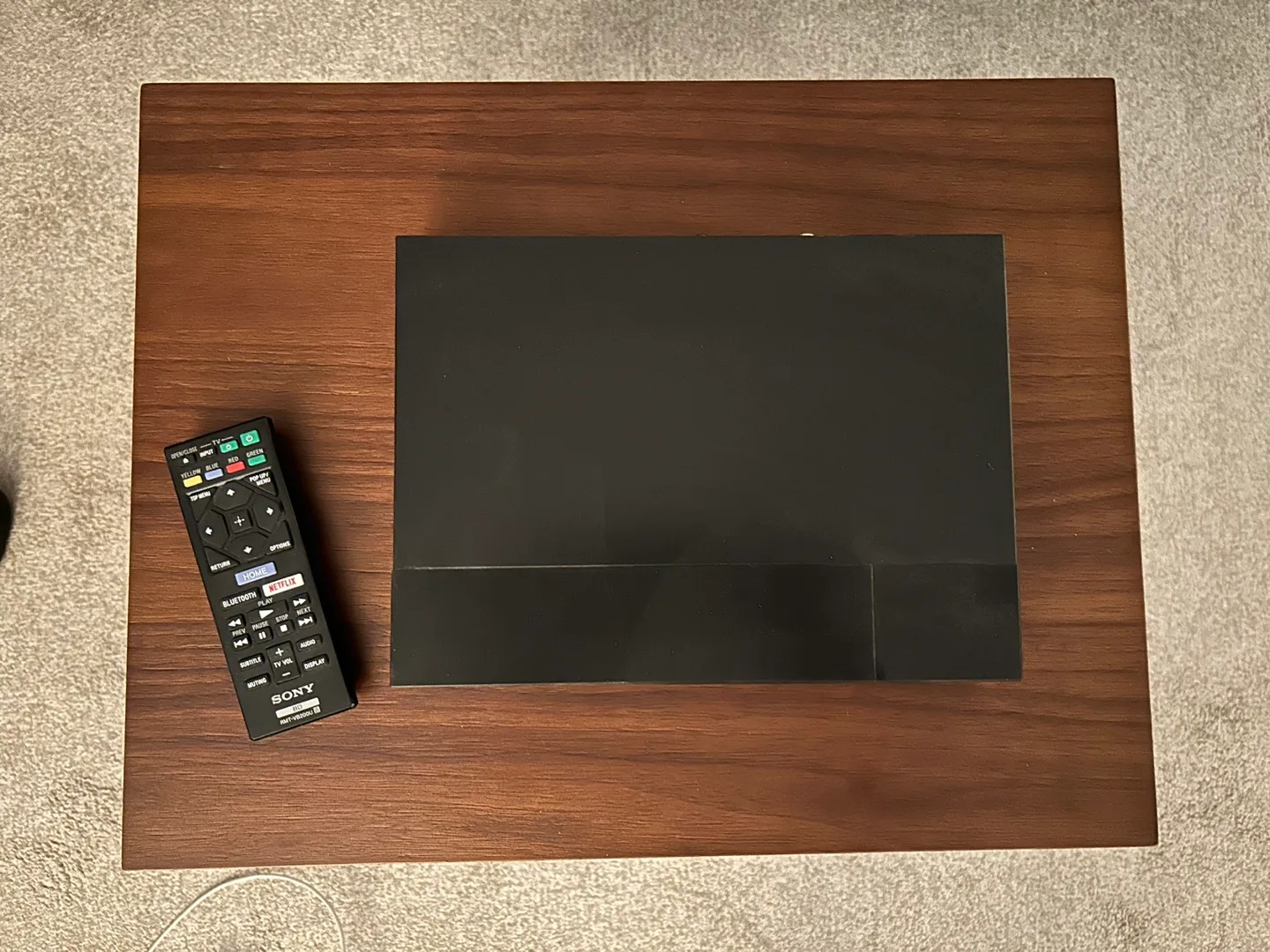 Sony DVD Player w Blue Ray/4KUHD/Bluetooth image indicator(2)