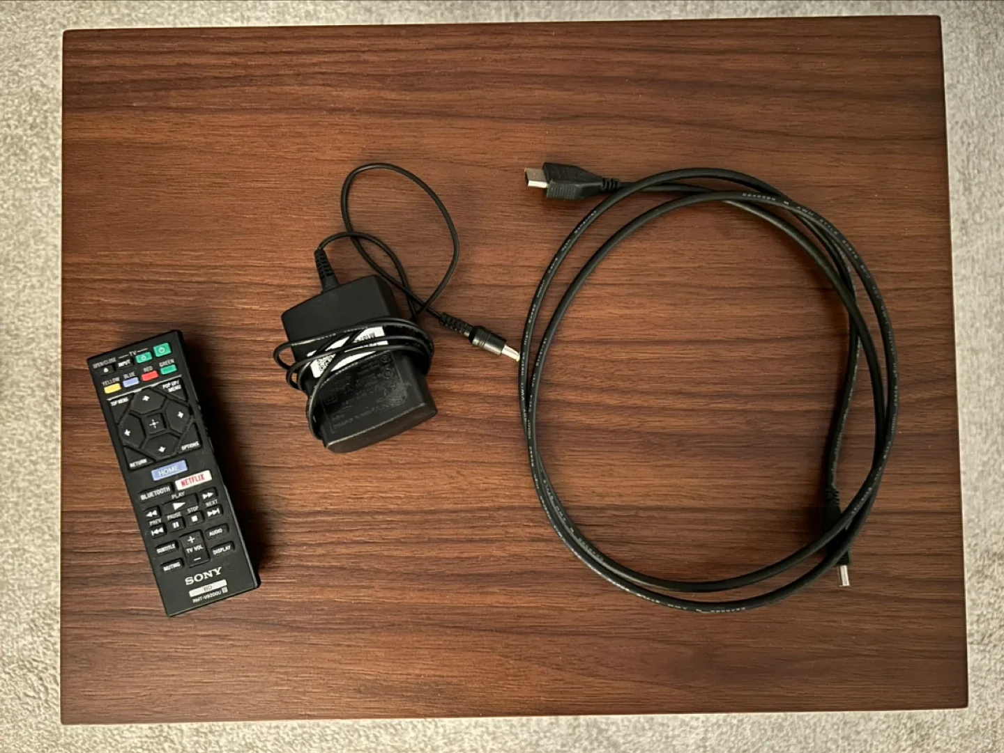 Sony DVD Player w Blue Ray/4KUHD/Bluetooth image indicator(4)